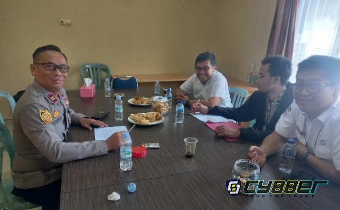 Curhat Jumat Kapolsek KSKP Merak Bersama ASDP 