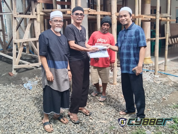 Indra Teladan Bersodaqoh Pembangunan Musola dan TPQ