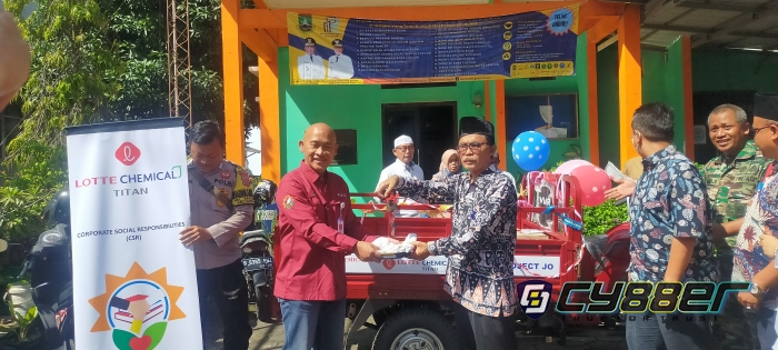Kelurahan Rawaarum Terima Bantuan CSR, Saptunji : Pucuk Dicinta Ulam pun Tiba