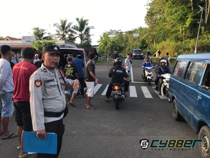 Lakalantas Tanpa Identitas , di JJLS Legundi Alami Patah Tulang 