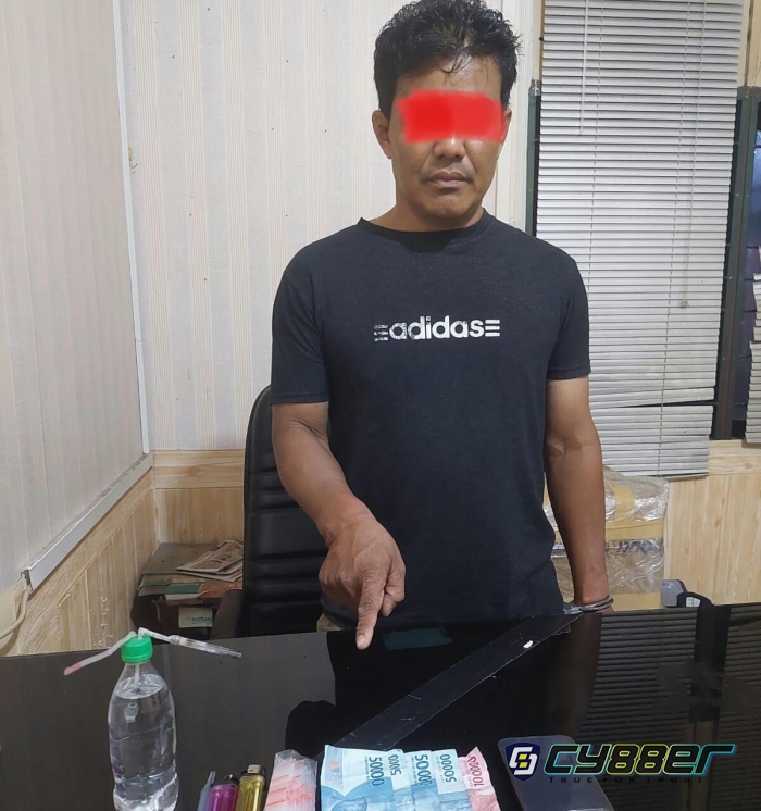 Dari Perawang Barat, Pria Ini Ditangkap Polisi Karena Sabu-sabu 