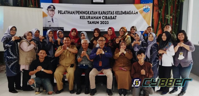 Kelurahan Cibabat Sosialisasikan Pilah Sampah