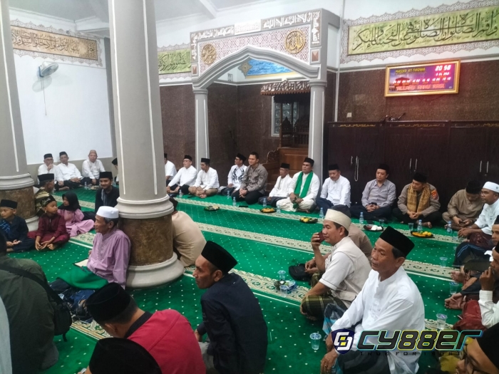 Dandim Letkol Inf. Jani Setiadi Bersama Forkopimda Melaksanakan Tarling di Kec. Kaduhejo