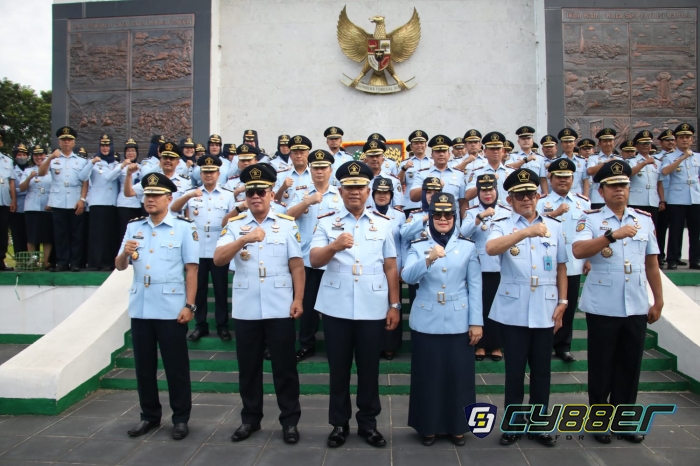 Hari Bhakti Pemasyarakatan  Ke- 59, Lapas Cilegon Laksanakan Tabur  Bunga dan  Ziarah Taman Makam Pahlawan
