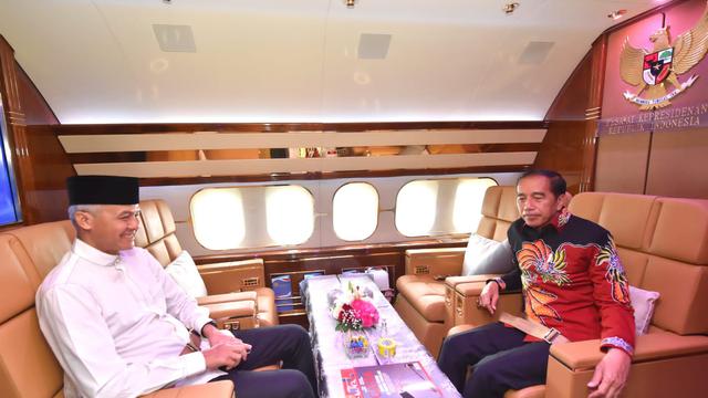 Usai Deklarasi Capres, Presiden Jokowi Mudik Bareng Ganjar Pranowo 