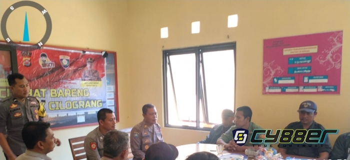 Kapolsek Cilograng Polres Lebak Gelar "JUM