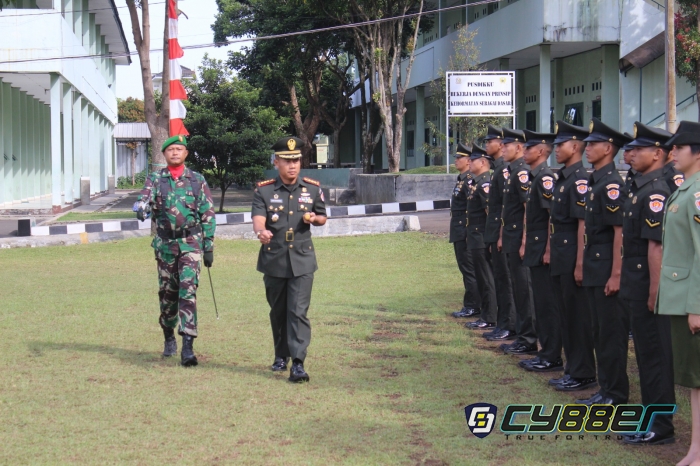 Danpusdikku Tutup Pendidikan 100 Siswa Prodi Dikjurbaku Abit Dikmaba TA 2022 (OV) 