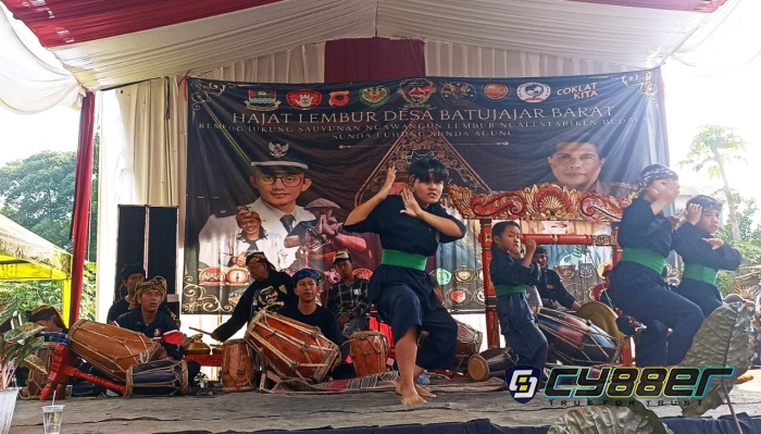 Ngamumule Budaya dalam Perubahan, Masyarakat Batujajar Barat Gelar Hajat Lembur