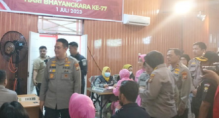 Hari Bhayangkara ke-77, Selain Pembagian Sembako Polda Riau Juga Target 500 Kantong Darah