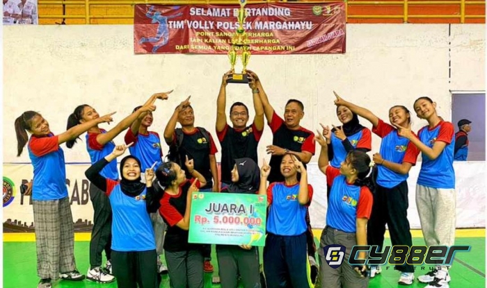 Hari Bhayangkara Ke 77 Polresta Bandung, Tim Voly Polsek Margahayu Raih Juara Satu