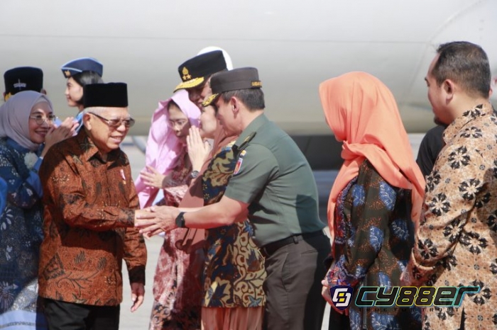 Kasrem 072/Pamungkas Sambut Kunjungan Kerja Wapres RI di Bandara YIA