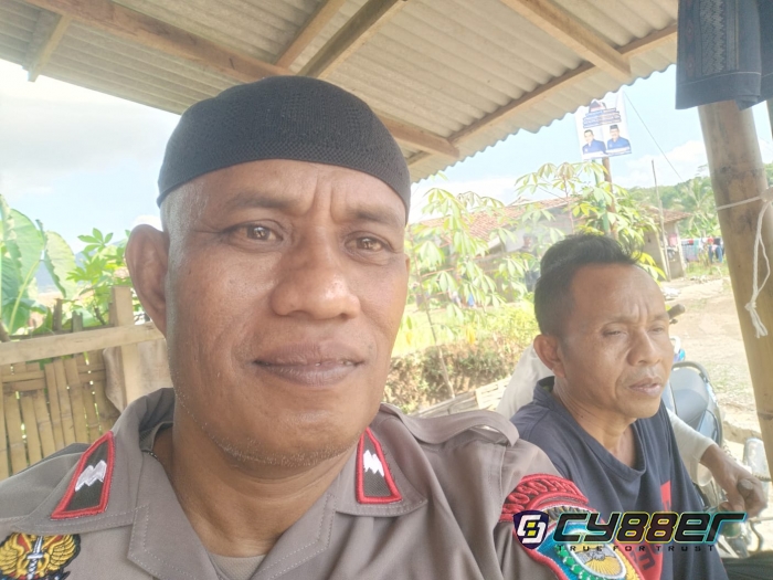 Imbau Terkait TPPO dan Kamtibmas, Bhabinkamtibmas Polsek Sukaluyu Terus Sambangi Warga