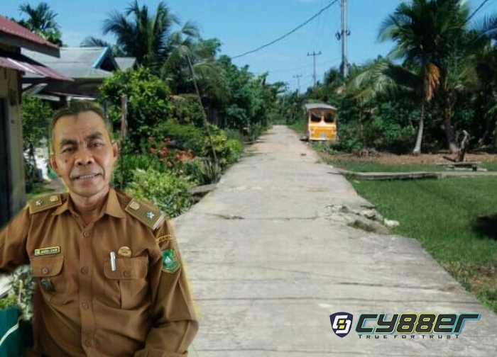 Ruas Jalan Mahmud Desa Banglas di Kabupaten Kepulauan Meranti Rusak