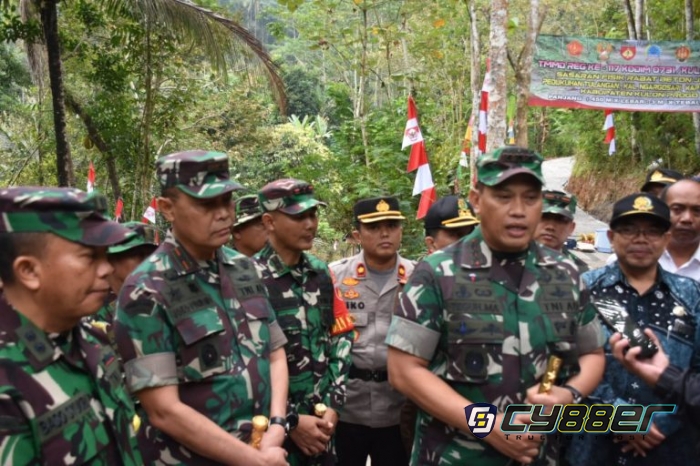 Danrem 072/Pamungkas dampingi Kunjungan Kerja Danpusterad di Kabupaten Kulonprogo