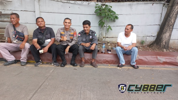 Jumat Curhat KSKP Merak, Tetap Usaha Walau di Sterilisasi 