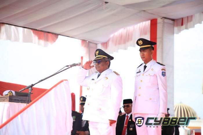 Pj Bupati Mahyuzar Irup Upacara HUT RI ke-78 