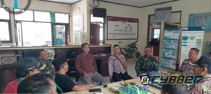 Kapolssk Cilograng Polres Lebak Gelar "Jumat Curhat " Bareng Forkopimcam di Kab.Lebak