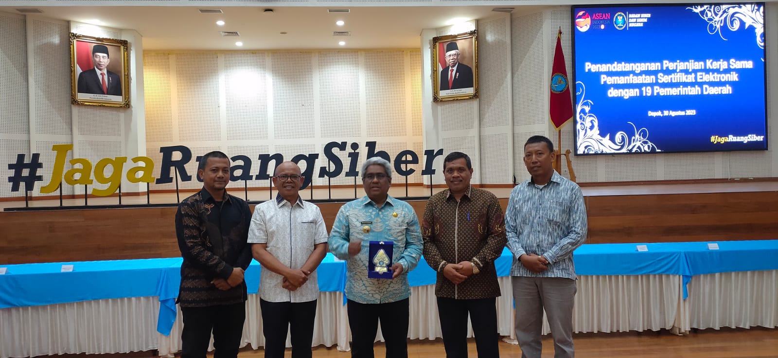 Pj Bupati Aceh Utara dan Sekda Hadiri Penandatanganan Kerjasama Pemanfaatan TTE di BSSN Jakarta