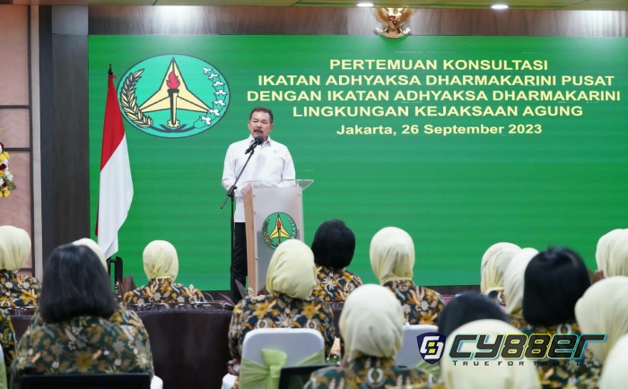 Jaksa Agung ST Burhanuddin:  Kesederhanaan adalah Cermin Integritas Keluarga