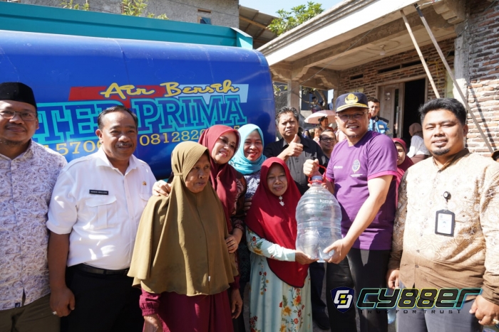 Kerahkan Kepala OPD dan BUMD, Pemkot Cilegon Salurkan Bantuan Air Bersih ke Tembulun