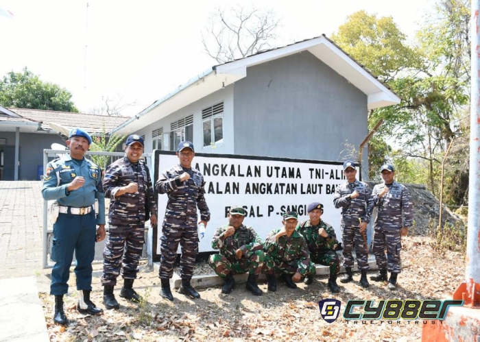 Seven Wonder of Banten Menjadi Sasaran Peninjauan Komandan Lanal Banten
