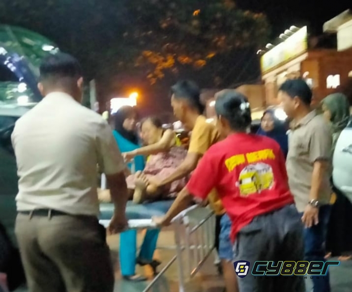 Tokoh Agama Sekar Jaya, Ustad Nuril, Ucapkan Rasa Sukur Atas Bantuan Kesehatan dari YPN melalui Relawannya