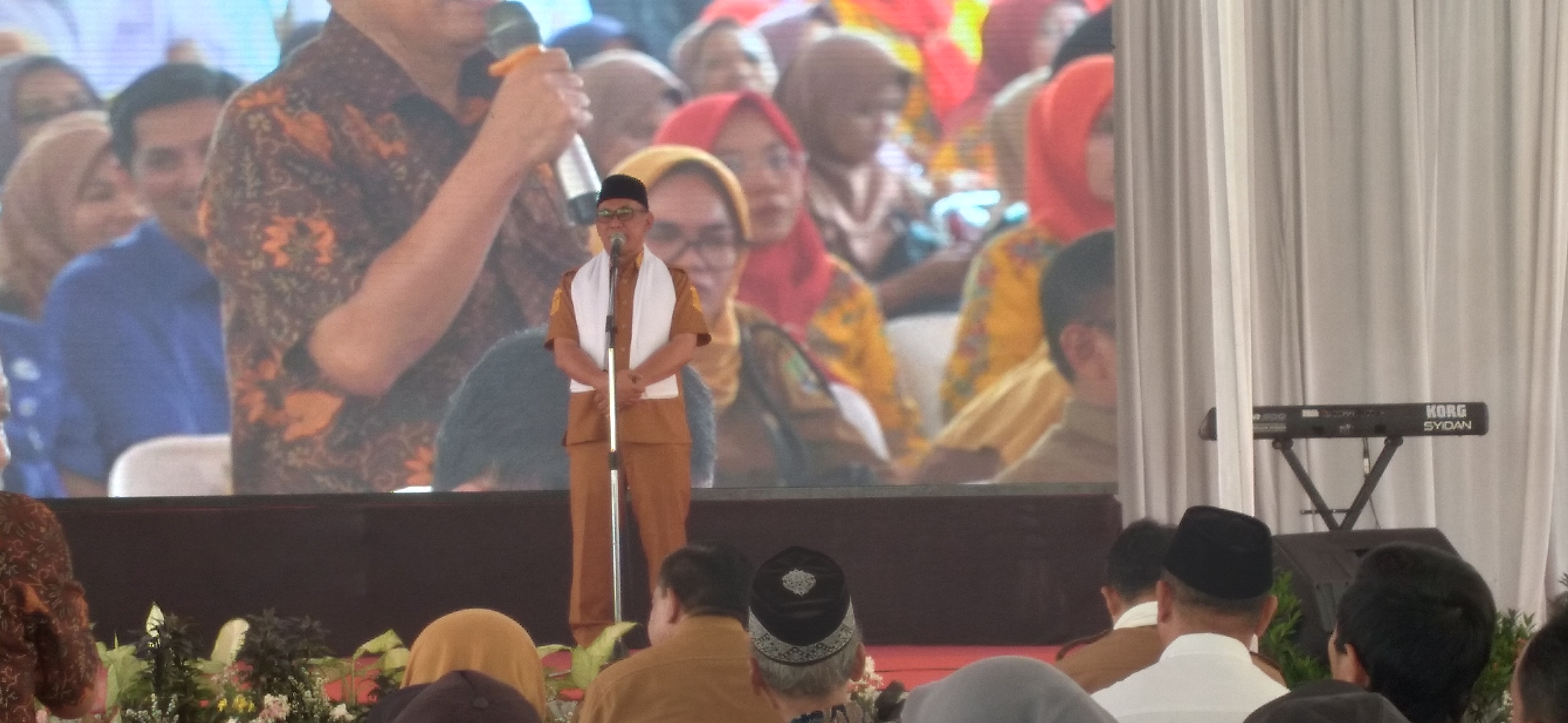 Dialog Capaian Pembangunan di Grogol, Ibu-ibu Kader Minta Ganti Seragam