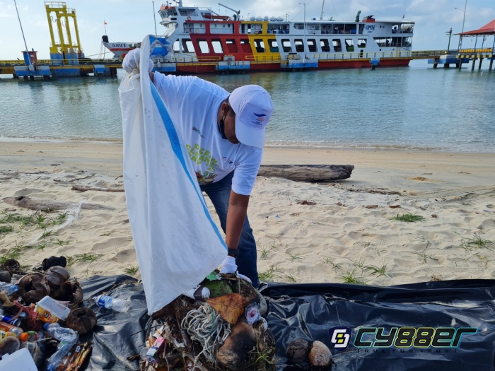 Tanggulangi 560 Kg Sampah Botol Plastik, ASDP Berhasil Reduksi 2,09 Ton Emisi Karbon