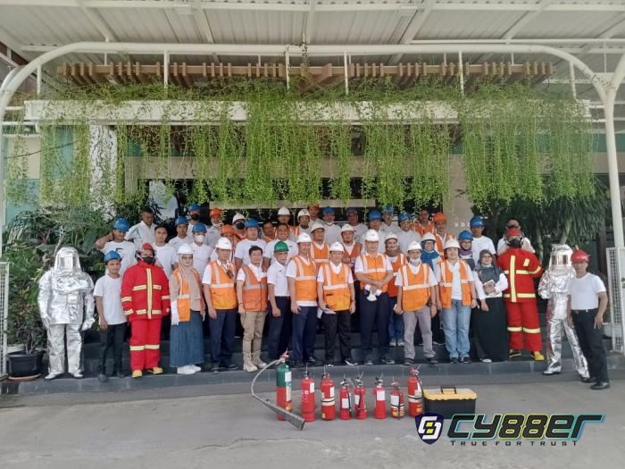 Jelang Akhir Tahun, ASDP Imbau Pengguna Jasa Waspadai Potensi Cuaca Ekstrem