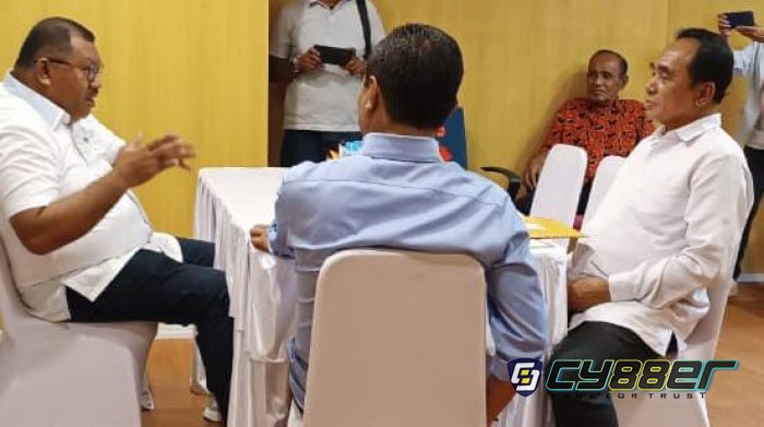 Akhirnya Rektor Unpatti Jadi Pendaftar Pertama Calon PJ. Gubernur Maluku