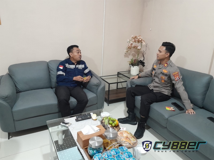 Jumat Curhat Polsek KSKP Kapolsek Himbau Siagakan Keamanan Lebih Ketat Jelang Nataru