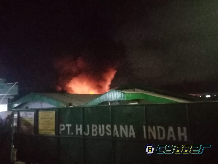 Pabrik Garment PT. HJ Busana Indah Hangus Dilalap Sijago Merah