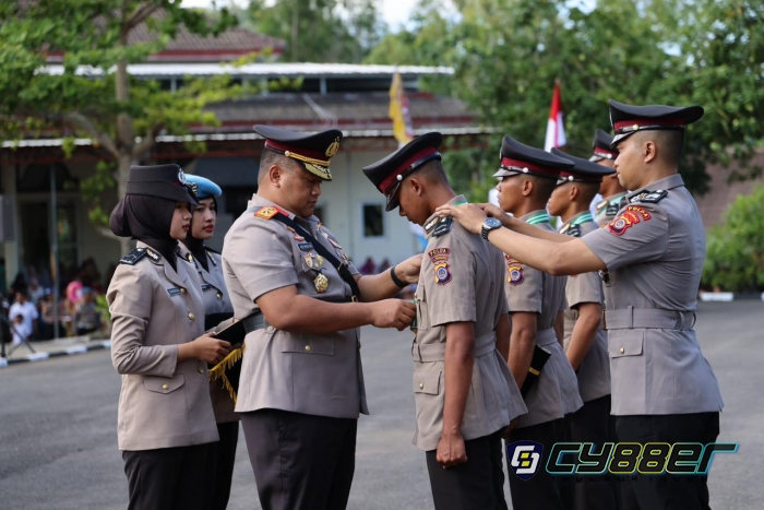 Lantik 210 Bintara Remaja, Wakapolda DIY Pimpin Upacara Penutupan Pendidikan Dan Pelantikan Brigadir Polri