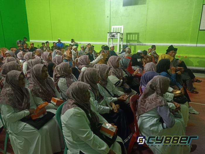 Pemdes Cikalong Gelar Pengajian Umum Refleksi Akhir Tahun 2023