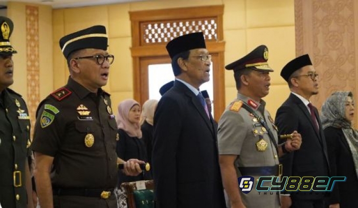 Kapolda  DIY Hadiri Pengukuhan Anggota Ombudsman DIY Masa Jabatan 2024 - 2028