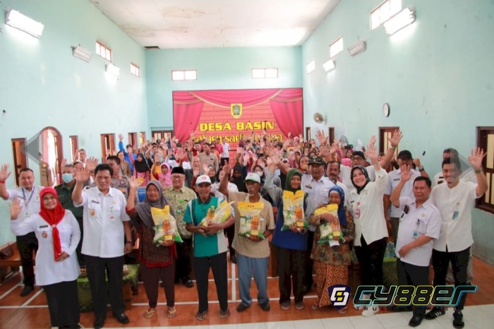 Pemkab Klaten Gandeng Bulog Gelar Bazar Pangan Murah di Desa Brajan dan Basin