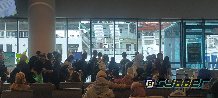 Jumlah Penumpang dan Kendaraan di Merak-Bakauheni H+ 3 Meningkat