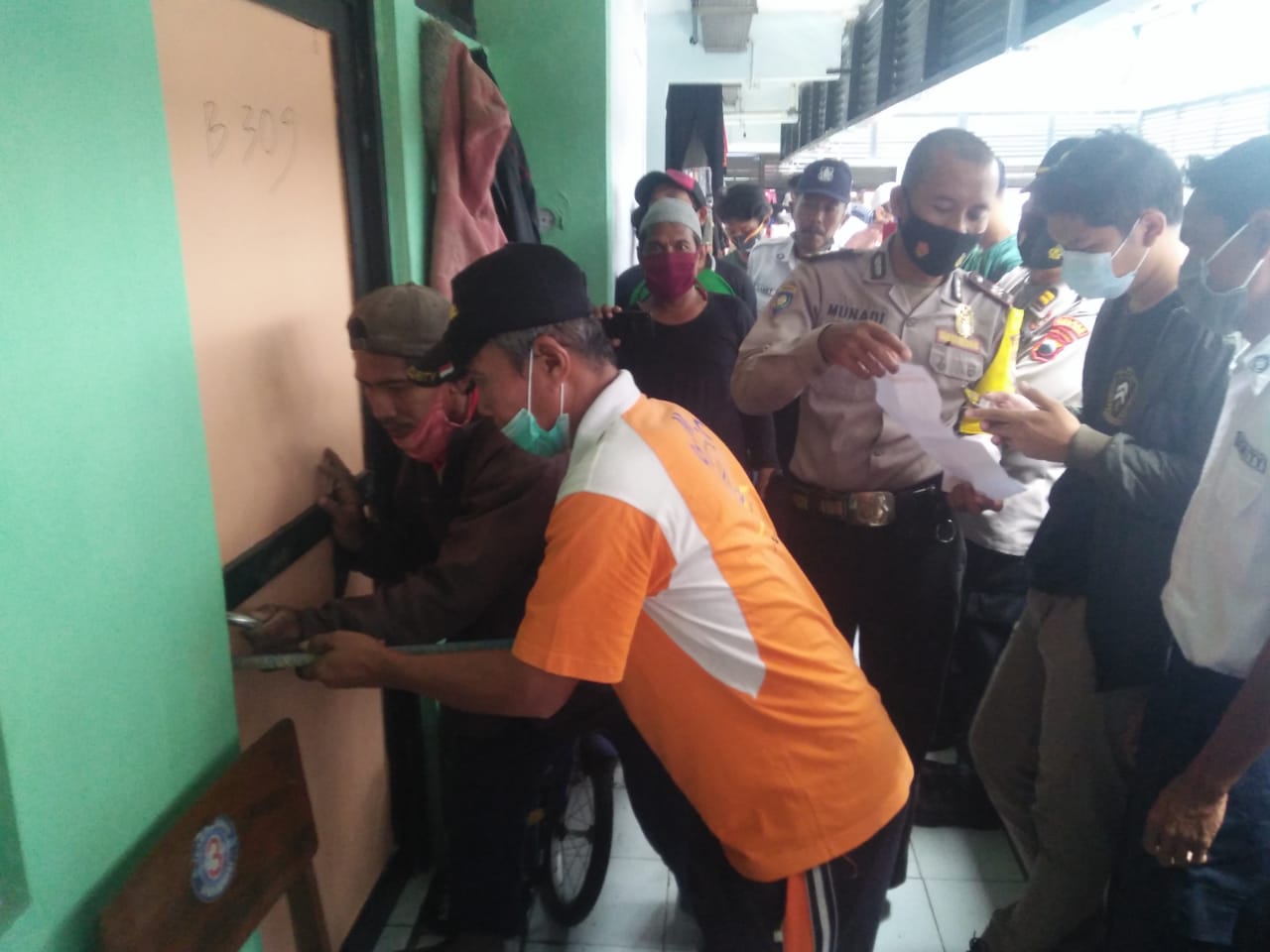 Exsekusi Warga Rusun Nawa Kraton oleh Disperkim