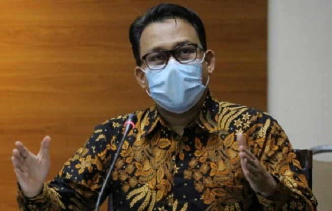 KPK Temukan Bukti, Korupsi Bansos Covid-19 di Pemda KBB, Rumah Bupati dan Anaknya Diperiksa