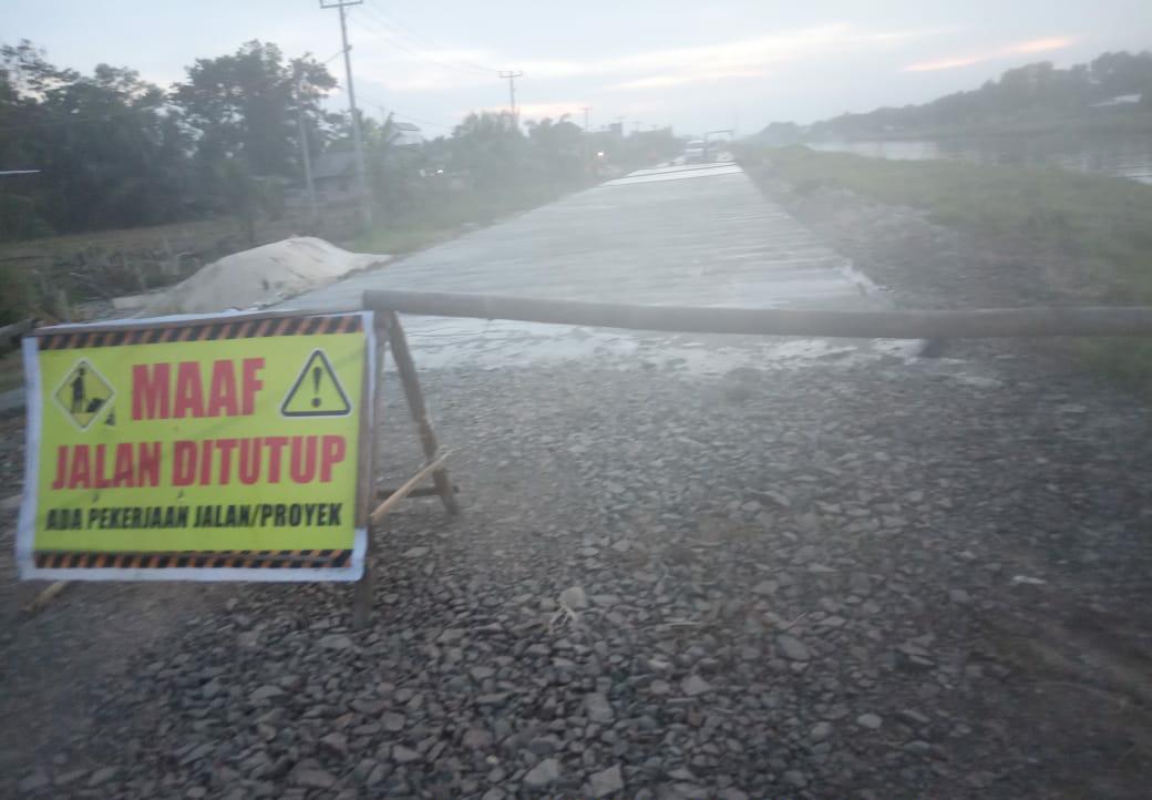 Pekerjaan Rabat Beton di Mesuji  Lagi-Lagi Menuai Polemik
