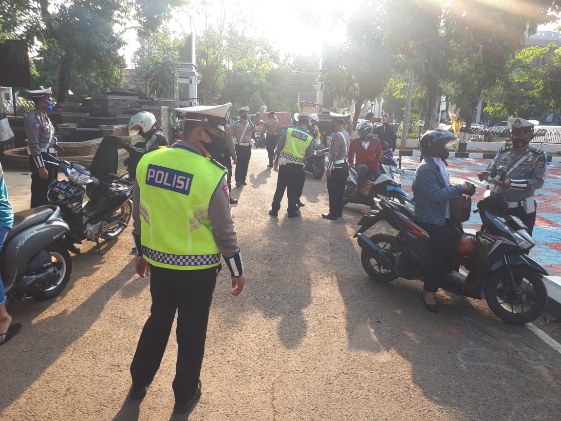 Selama Operasi Patuh Lodaya,Polres Purwakarta Hasilkan 6053 Pelanggar Lalin