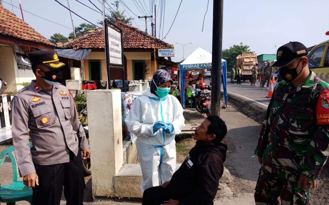 Wujudkan Polri yang Presisi, Penyekatan di Karawang Berubah Jadi Pemeriksaan Arus Balik Mudik