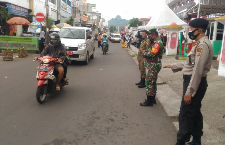 Polsek Sumedang Utara Bersama TNI dan Pol PP, Terus menerus gelar Operasi Yustisi
