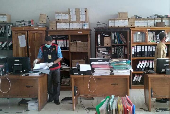 Kejati NTT Geledah Dokumen di Kantor Bupati Mabar