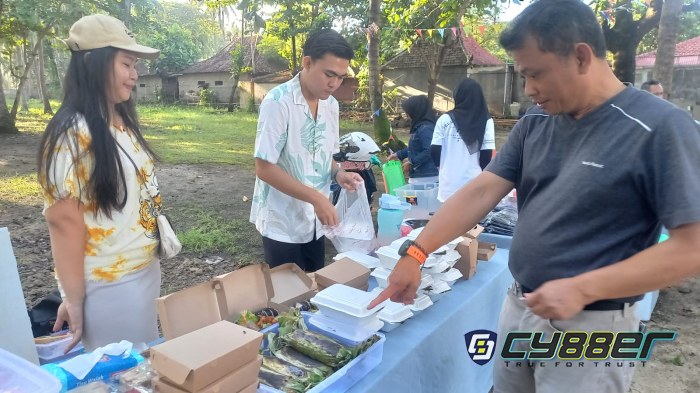 Sunday Market Ujunggenteng, Gerakkan Ekonomi Kreatif dan Wisata Pesisir Sukabumi