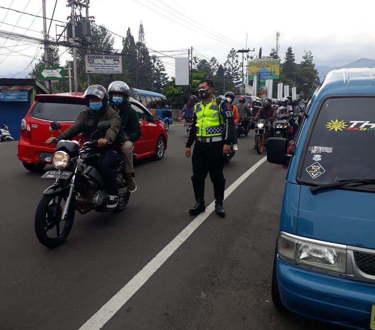 Hari Ke-3 Libur Panjang Sejumlah Kawasan di Puncak Ramai Lancar