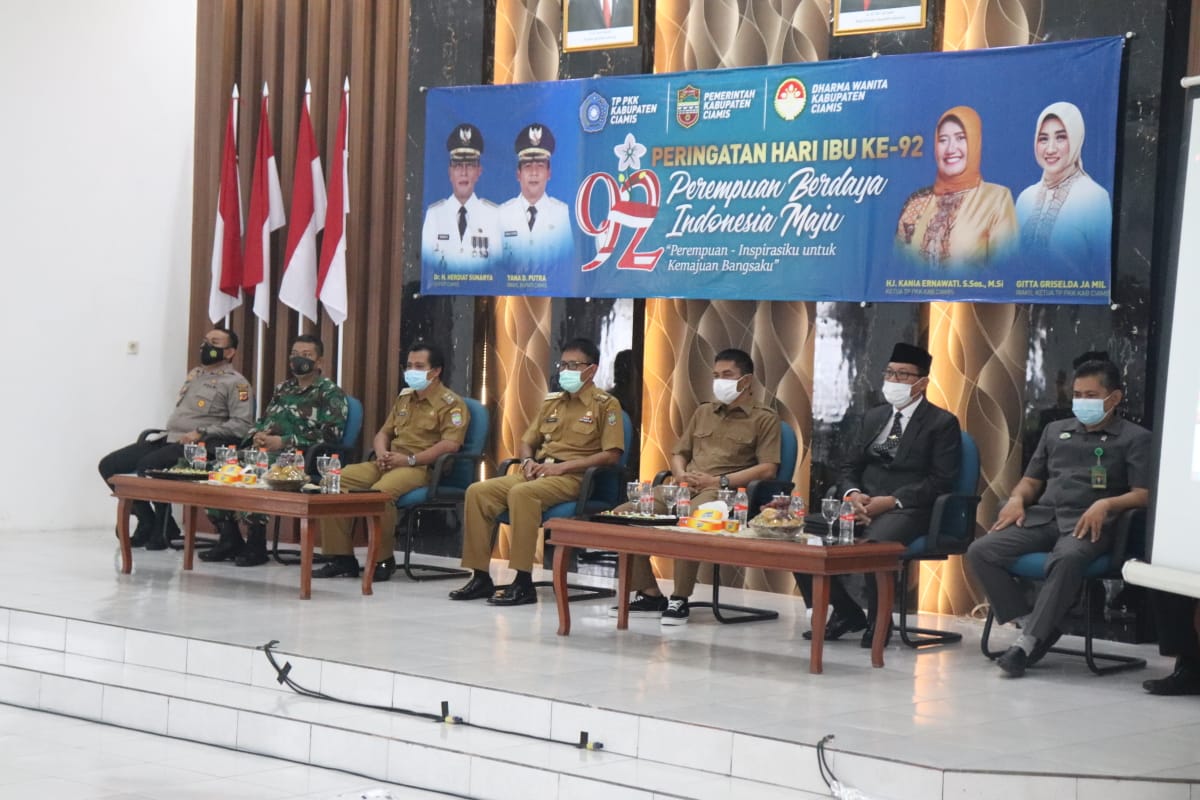 Kapolres, Bupati dan kasdim 0613 Ciamis Peringati hari IBU Secara Bersama dan Hikma.