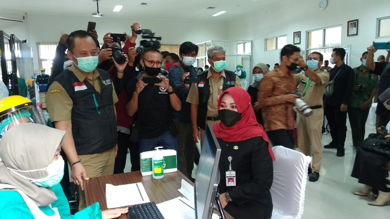 Cegah  Covid-19, Bupati Klaten dan Unsur Forkopimda Divaksin Sinovac