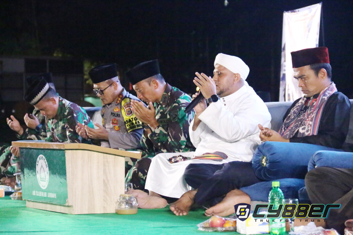 Kabid Humas Polda Maluku Hadiri Safari Dakwah Ustadz Abdul Somad di Lapangan Merdeka Ambon