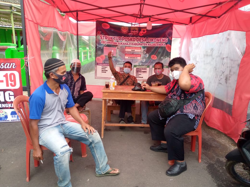 Kades Cikoneng Pertegas Warganya Agar Patuhi Prokes Covid-19 dan Terapkan PPKM